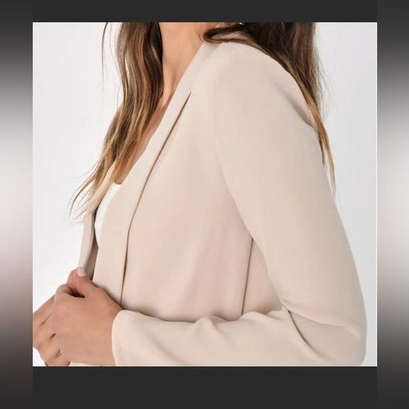 NWT- Lulus cream open draped-Lightweight Miss Punctuality  blazer- Size XS - Picture 4 of 15
